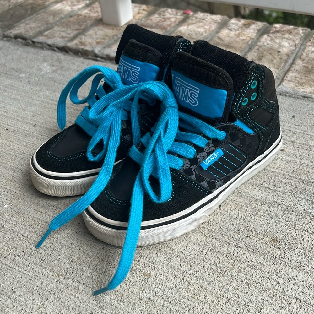 Vans Allred Mid Top Lace Up Sneakers Size 12
